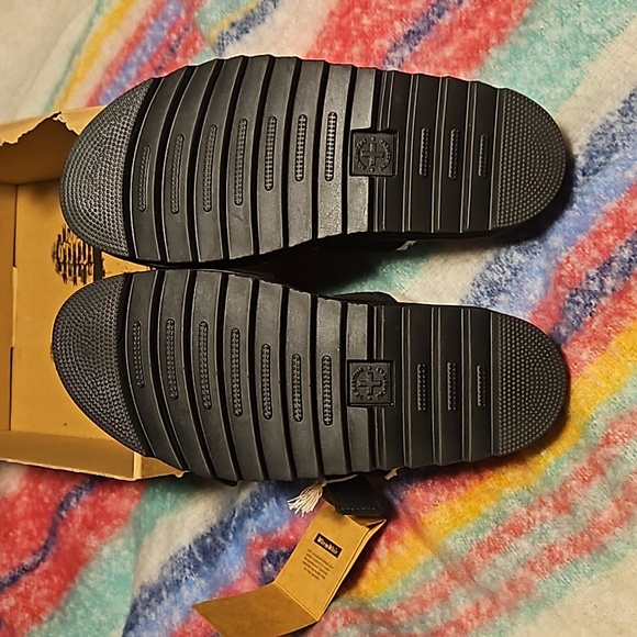 Dr. Martens Myles Platform Sandals - Picture 4 of 7